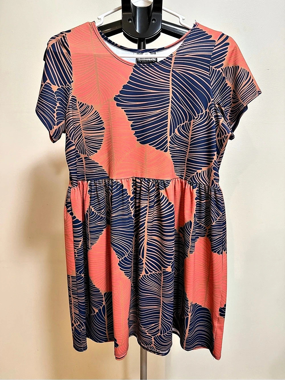 Manuheali'i Dress Size XL